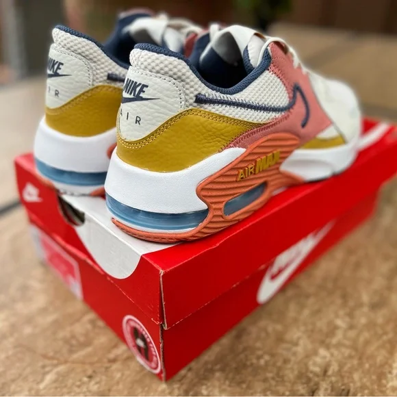 Nike Mens Air Max Excee 'Phantom Light Madder Root' sneakers - Picture 3 of 11